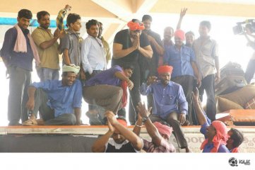 Memu Saitham TV Show Photos